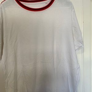 Guess tshirt